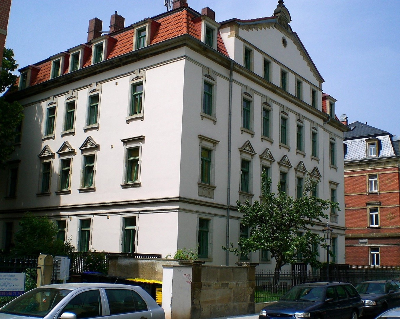 Straßenansicht Ost